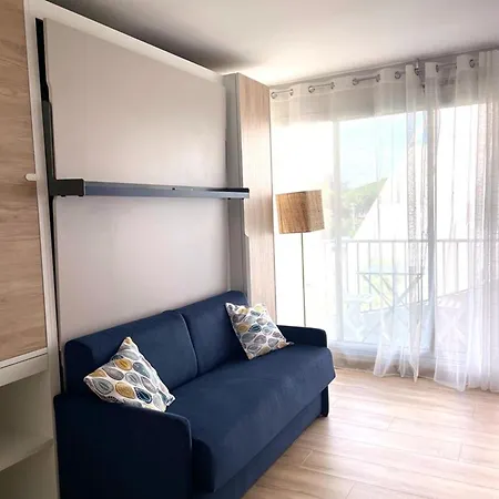 Apartment Climatise Avec Wifi Et Parking A 400m De La - Motte Port - Fr-1-790-28 *
